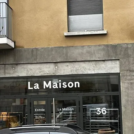 Gite Urbain - Grand Dans La Quartier Des Machines De L'ile Lägenhet