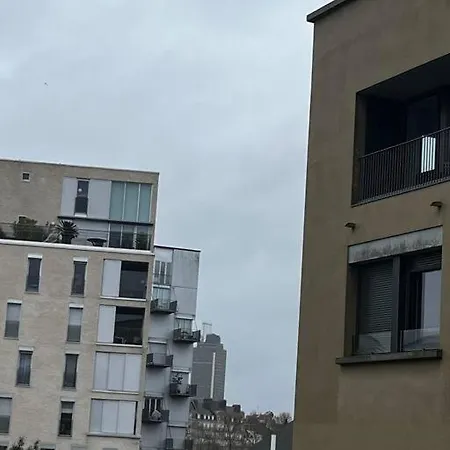 Gite Urbain - Grand Dans La Quartier Des Machines De L'ile